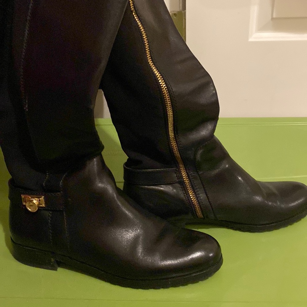 Black Tahari 7.5 Gently worn riding boots